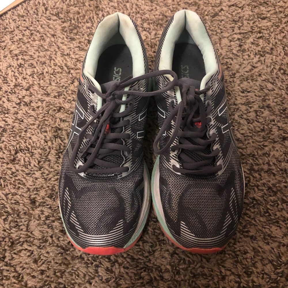 Asics Cumulus Size 10